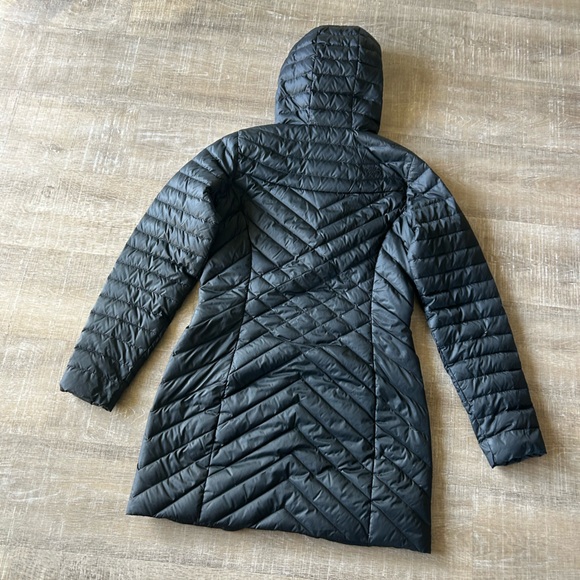 ▶️ The North Face TNF 700 Down Puffer coat Women’s Small black jacket hooded - Picture 3 of 16